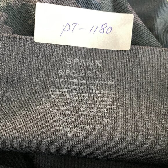 Spanx Look at Me‎ Now Seamless Leggings Camo Women's Small PT-1180 - Picture 2 of 5